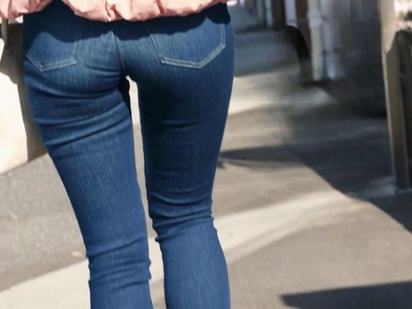 【欲求不満な人妻の淫らな午後】 30代美脚スレンダー妻が若いチ〇ポにメロメロ♡ ご無沙汰マ〇コでイキまくり！