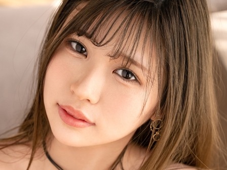 【色気ムンムン爆乳美女】『もっとキスして…』濃厚なキスで男を誘惑！チンポの先を舌で転がし、顔面に飛び散る男汁を味わう♡エロすぎるフェラチオに悶絶必至！