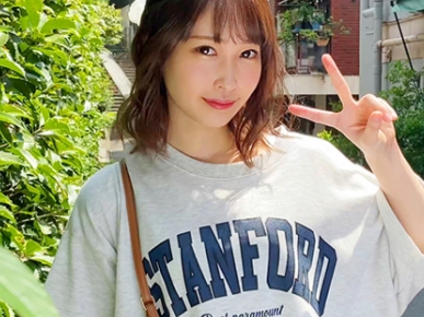 【バックでイキまくり♡】 敏感な美少女を電マと手マンで責めまくり！ トロけるおマ○コに激しく突きまくって絶頂！