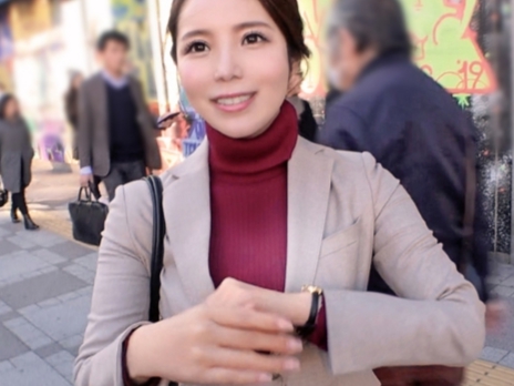 【美脚巨乳お姉さんをゲット】ナンパした美ボディお姉さんと即ハメ！黒パンストを破いて、エッチなオマ●コを激ピストンで突きまくる！♡