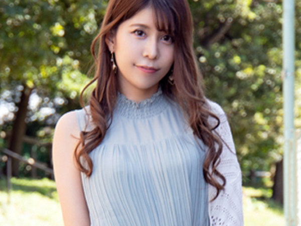 【人妻の禁断NTR】『もう我慢できない…』色白美人のフェロモン奥さんがマンネリ打破！ラブホで見知らぬ男と濃厚セックスに溺れ、旦那には見せられない淫乱な姿で快楽を貪る！！