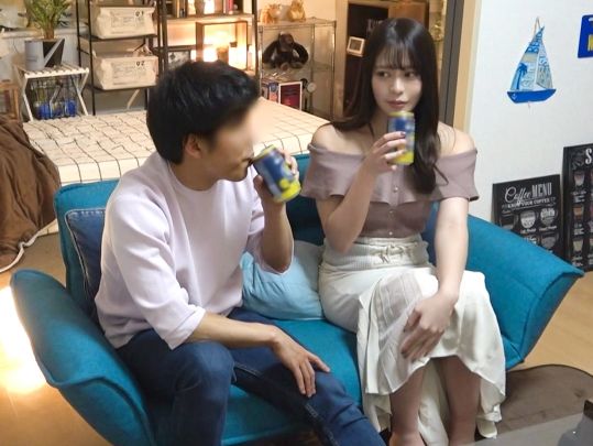 【ナンパ成功!ラウンドガール美女の裏側】ルックス最強の華やか美女をガチナンパ!盗撮カメラの前で、普段見せない本気のイキ顔を晒し、痴態をさらけ出す!!♡