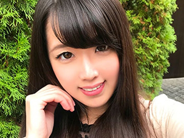 【素人娘の淫乱覚醒】『もっと激しく…』部屋中に響く激しいピストンでポルチオ刺激！甘い喘ぎ声が止まらない、エッチな素人娘が快楽に溺れる！