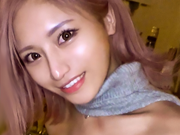 【ギャルバーの巨乳美女】『感じちゃう…』パイパン美マンをクンニ責め！バーで働くセクシーギャルが、後ろから激しく突かれて乱れまくる！♡ 巨乳揺れるエロすぎバックセックス！