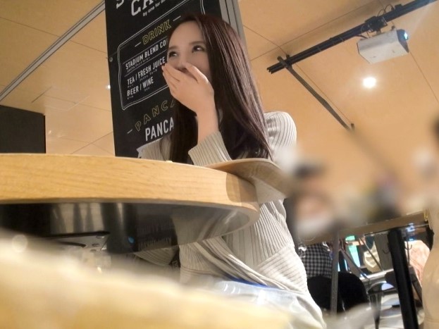 【パパ活美女の裏事情】「やばい…気持ち良すぎる…」Gカップ爆乳のグラマラス美女が、マッチョ男優の激しいピストンに悶絶！ホテルで見せる本気のエロさに、パパ活の裏側を覗き見るようなドキドキ感が止まらない！ｗｗｗ