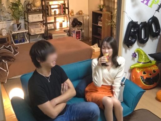 【盗撮ナンパ】色白スレンダー美少女を口説き落とす！ゴム無し生ハメSEXの一部始終を隠しカメラで激撮！ウブな美少女が乱れる瞬間を完全記録！♡