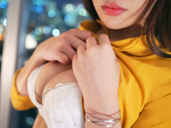 【美巨乳素人】『AVで美しくなりたい…』スタイル抜群の美女が鬼ピストンに悶絶！憧れのAVで淫乱覚醒♥美乳を揺らしながらイキまくる濃厚セックス！！