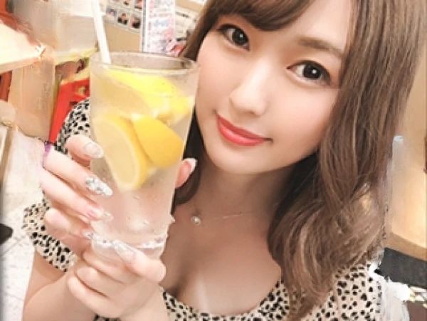 【ナンパ成功】無職ギャルをゲット！デカチンで激しく突かれ、肉食系ギャルがイキまくる！！エロすぎる腰使いで男を骨抜きにする素人娘の淫乱セックス！！♡