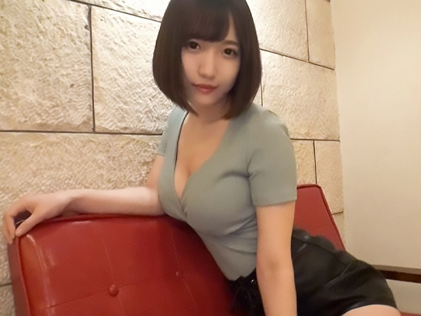 【パイパンお姉さんの生挿入】『あっ…ダメ…気持ち良すぎる…』素人チンポに正常位で突かれてイキまくる！濃厚ザーメンぶっかけで悶絶！無毛マ○コが敏感すぎて絶頂連発！