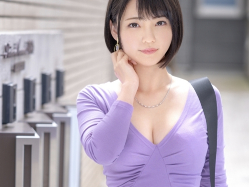 【デリヘル嬢の極上サービス】『もう我慢できない…』素人男性宅に現れたマジカワ美少女がギンギンに勃ったチンコを優しく癒す！美ボディを駆使した極上プレイで男性をメロメロに♡