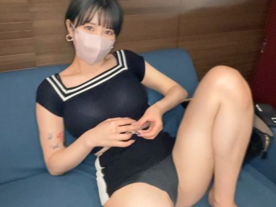 【生意気爆乳娘を黙らせる！】23歳美巨乳素人が激ピストンで絶頂連発！デカパイ揺らして感じまくる姿に興奮MAX！態度デカめな娘が淫乱美女に大変身♥
