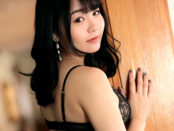 【爆乳美女の誘惑】『もっと激しく…』グラマラスボディのランジェリー美女がエロすぎる！勃起チンコで巨乳を揺らしながら、マンコをガンガン突かれて感じまくる！！