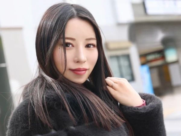【三十路美乳妻の淫乱覚醒】『旦那じゃ物足りない…』オナニーじゃ満たされない欲求不満奥様が、他人棒に夢中！巨乳揺らして乱れまくる不貞SEX！！